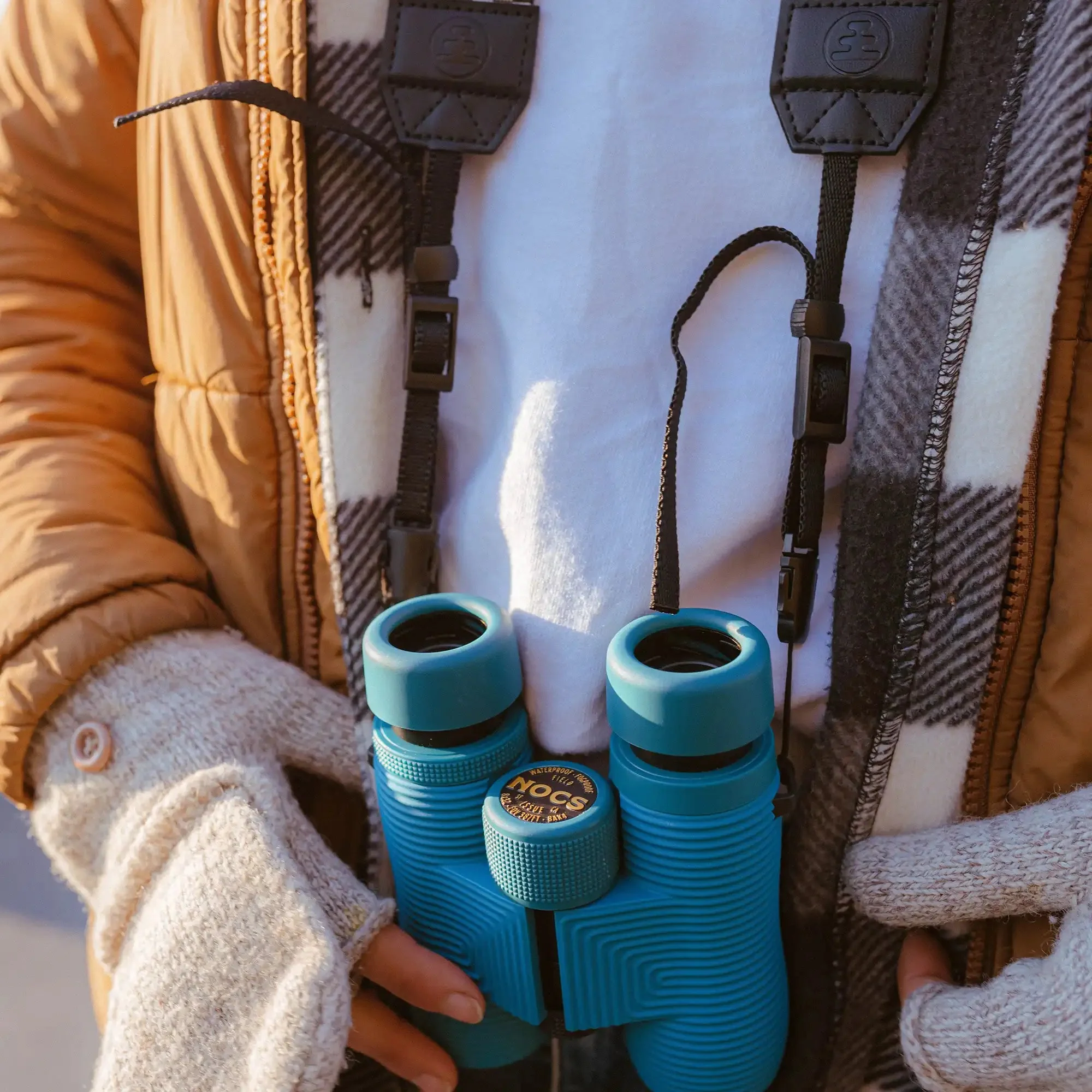 Nocs Field Issue 8x32 Binoculars - Image 3